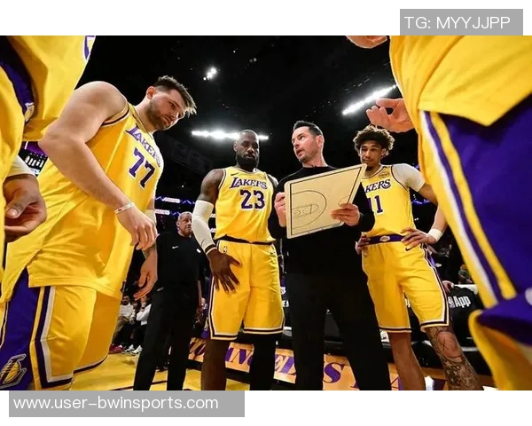 詹姆斯缺阵谁来扛防守大旗雷迪克推荐艾顿斯玛特和文森特