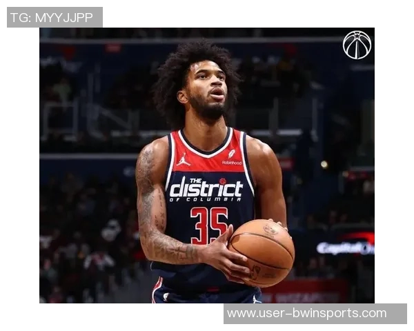 巴格利表现亮眼18分钟内高效拿下14分7板3助攻展现全面能力