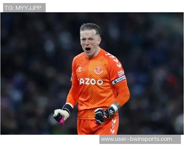 弗兰克赞扬特尔的出色位置感与出色串联能力